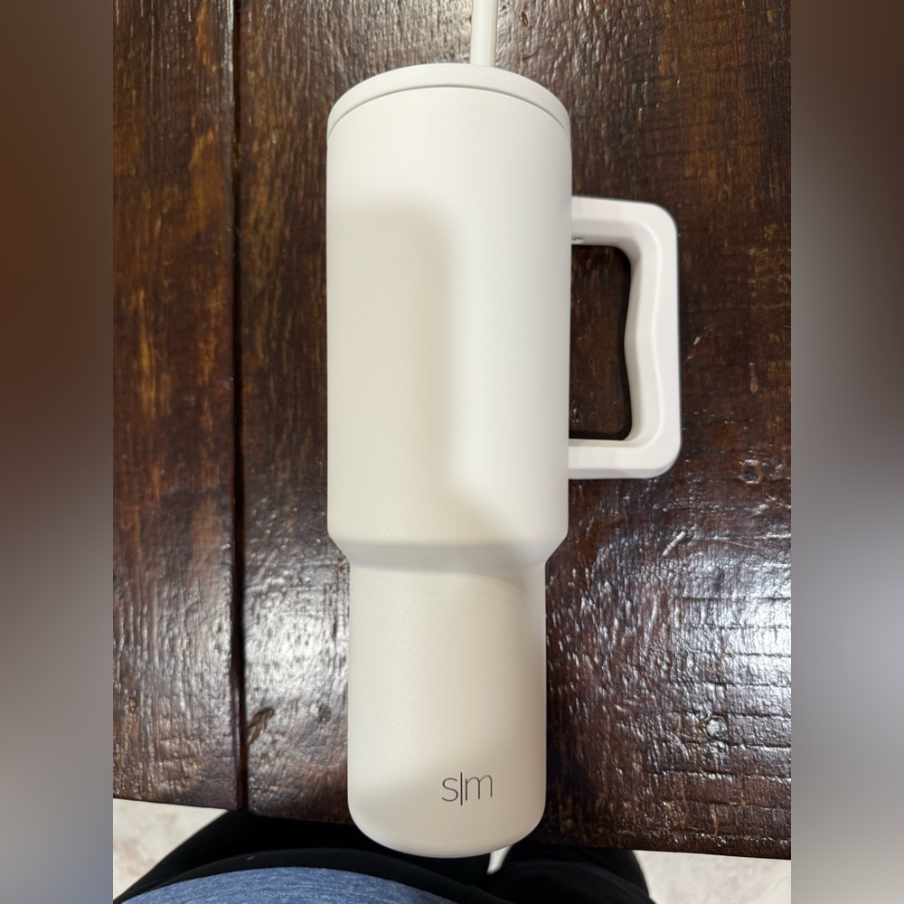 Simple Modern like new 40oz Trek tumbler